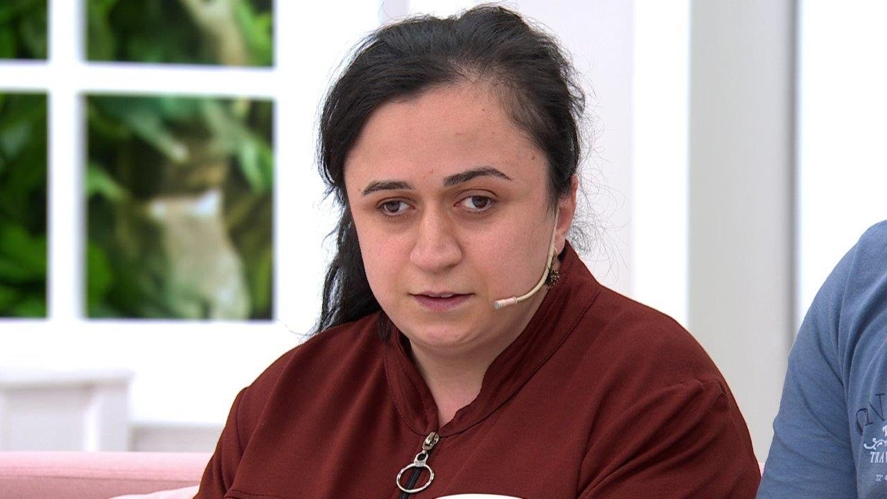 Esra Erol'da engelli kızına böyle seslendi: ''5 bileziği geri ver!''