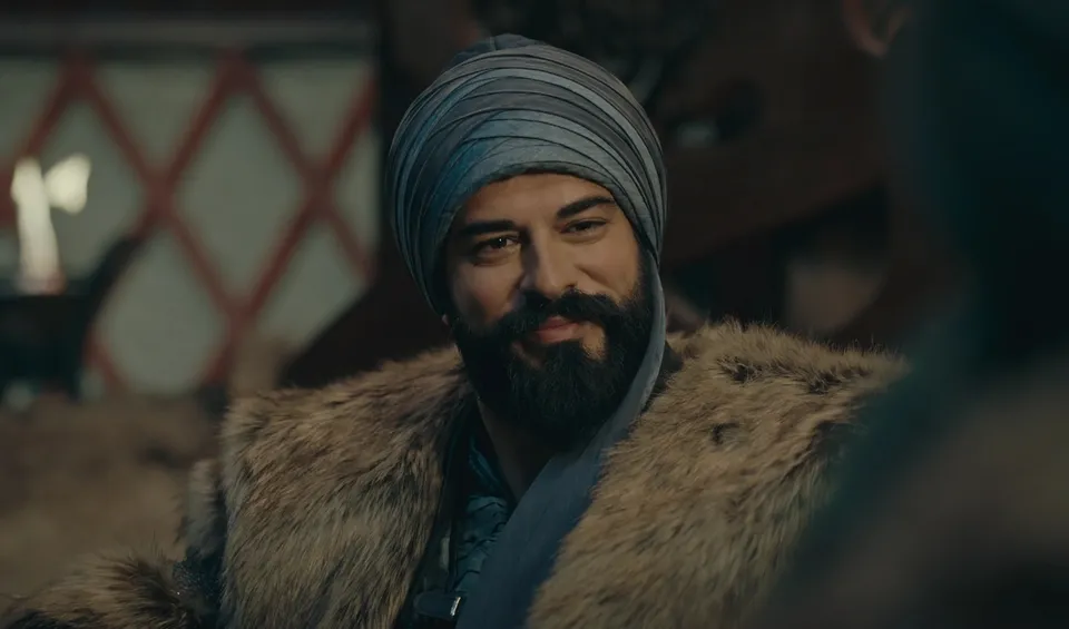 Selçuklu sultanı, Osman Bey’e hilat gönderdi