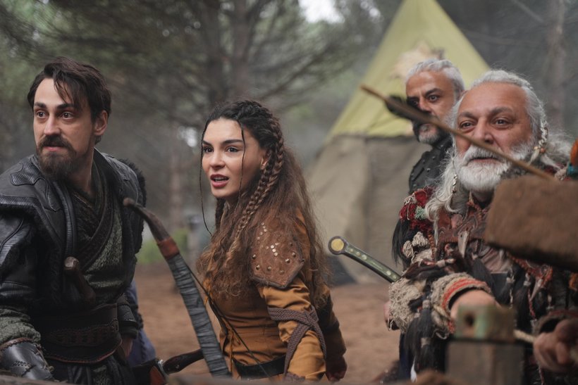 Alpagu Han, Batuga ve Akkız’a rehin düşer