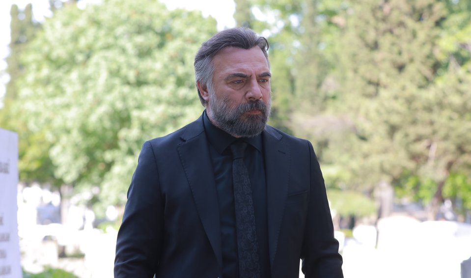 eskiya-dunyaya-hukumdar-olmaz