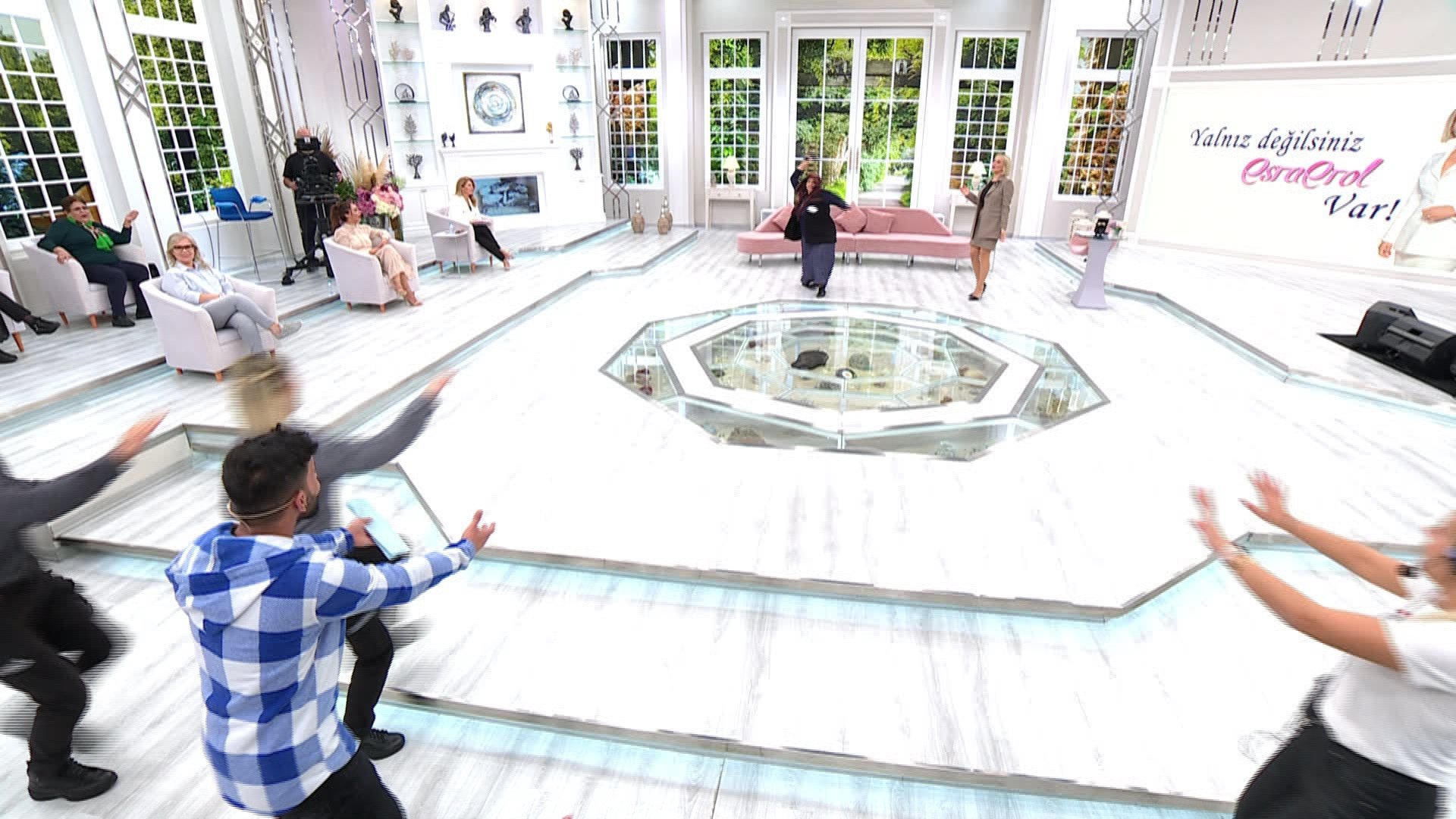 Sosyal medya fenomenine "Anne terliği" şoku...