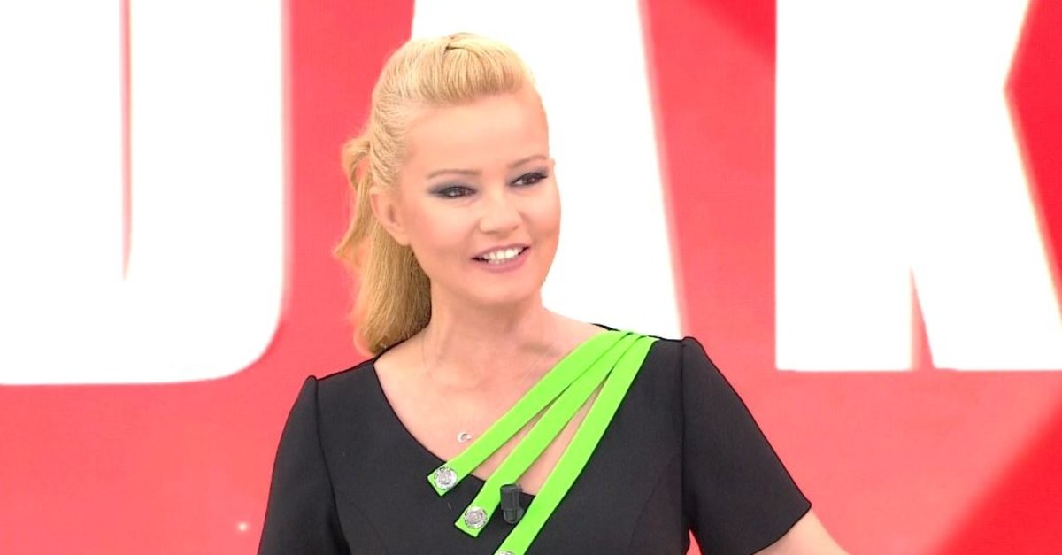 muge-anli-ile-tatli-sert