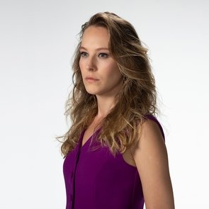 Bir Küçük Gün Işığı | Kadro | Sude