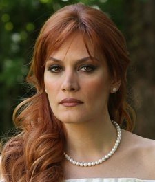 Ebru Cündübeyoğlu