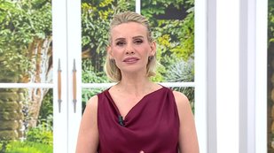 Esra Erol’da