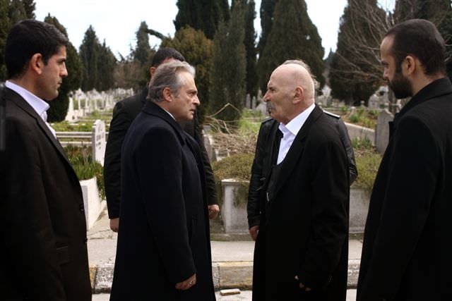 Ezel 45. bölüm fotoğrafları