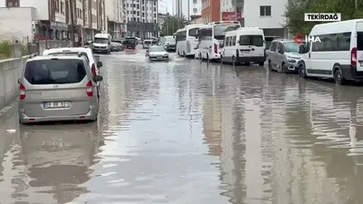 Tekirdağ’da yollar göle döndü