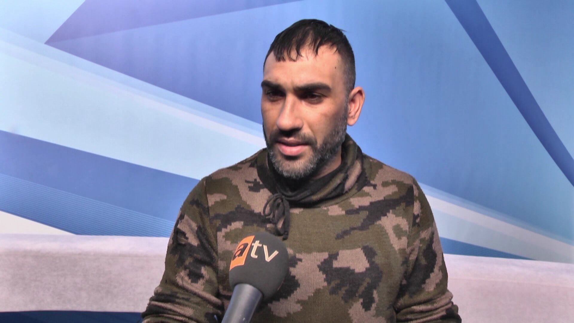 "Sen nasıl annesin?"