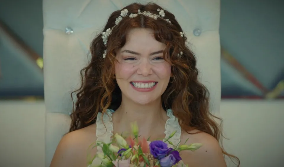 Bir Küçük Gün Işığı - 3. Fragman