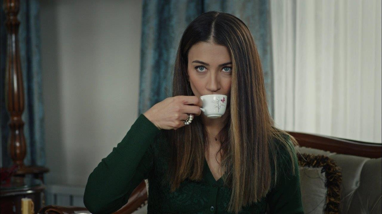 Ömür - İlyas aşkı nasıl başladı? #Ömİl