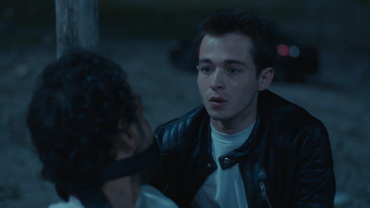 Safir 4. Bölümde neler oldu?