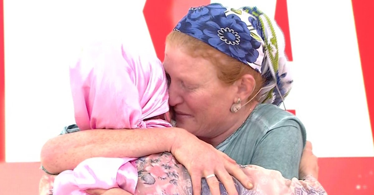 muge-anli-ile-tatli-sert