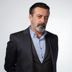 Eşkıya Dünyaya Hükümdar Olmaz | Kadro | Efraim