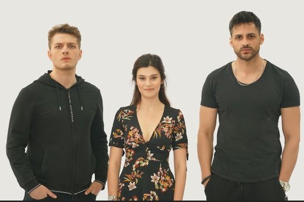 eyvah oyuncu kadrosu ve karakterleri