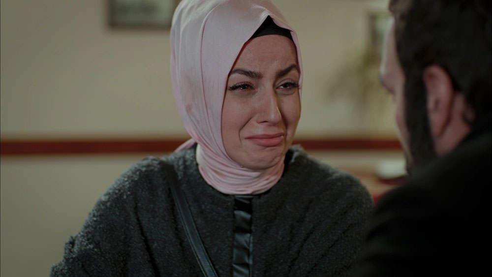 Kertenkele 26. bölüm replik galerisi