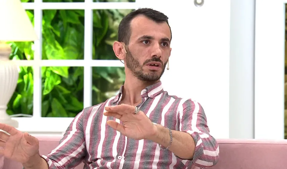 Murat, eşi Sinemnur ile karşı karşıya!