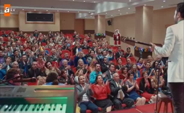 Dikmen’den yılbaşına özel şarkı