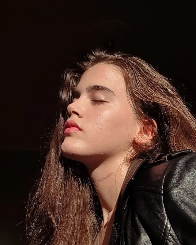 Üvey Anne'nin kadrosunda kimler var?