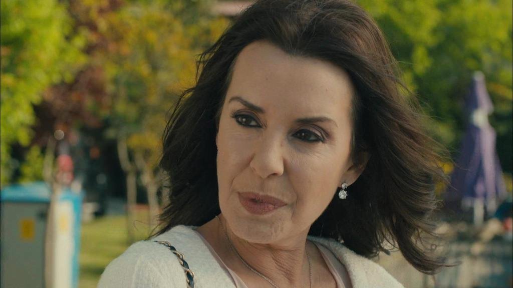 Aşkın yeni sınavı...17.bölüm fotogaleri