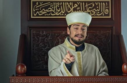 Hz. Eyyub sabrın sembolüdür!