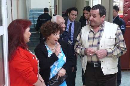 Aman Annem Görmesin