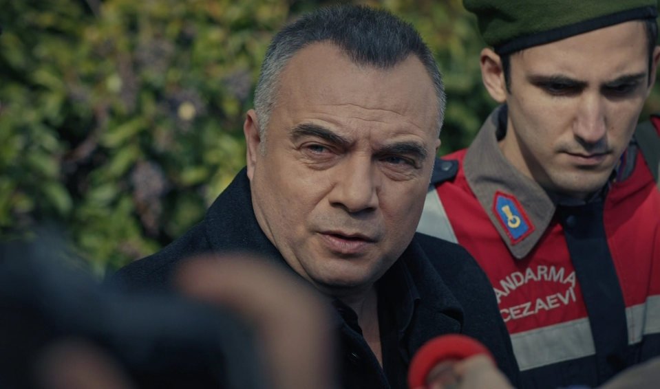 eskiya-dunyaya-hukumdar-olmaz