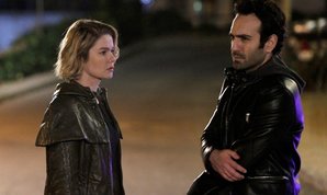 8. Gün dizisi 1. son bölümü tek parça hemen izle