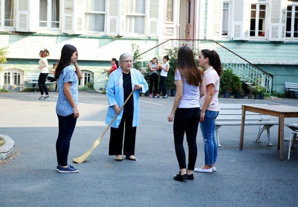 55. bölüm fotogaleri