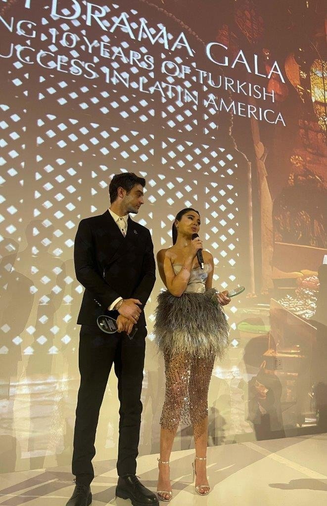 Amerika'da düzenlenen Turkish Drama Gala Gecesi'ne atv damgasını vurdu