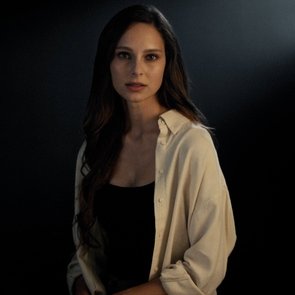 Yalnız Kurt | Kadro | Meryem